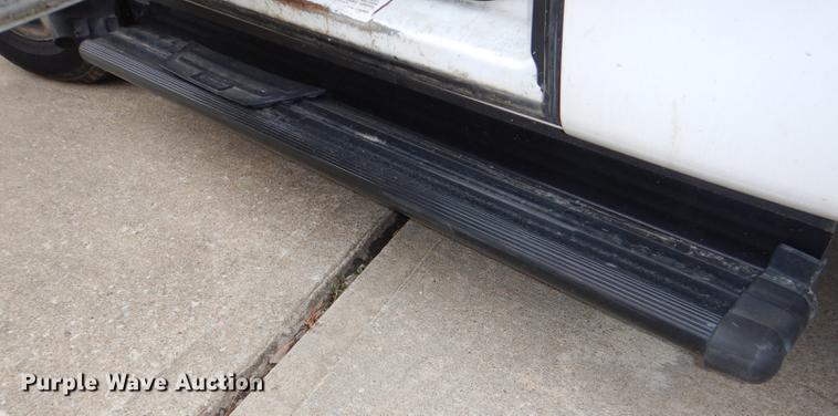 image for item DE0077 2006 Ford F150 XL pickup truck