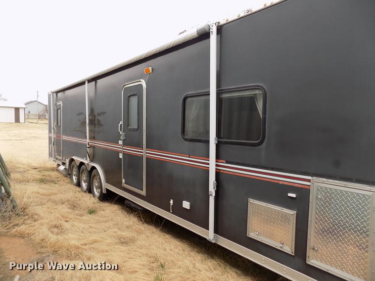 image for item DE1112 2009 Forest River Work and Play camper