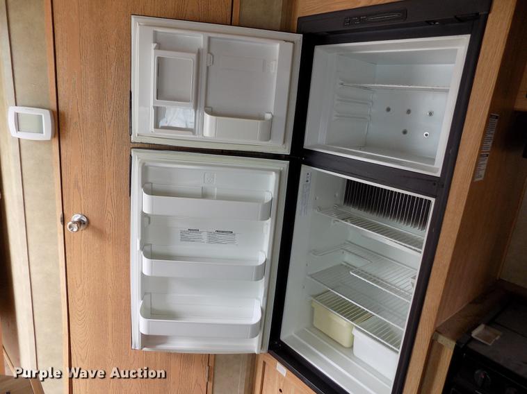 image for item DE1112 2009 Forest River Work and Play camper