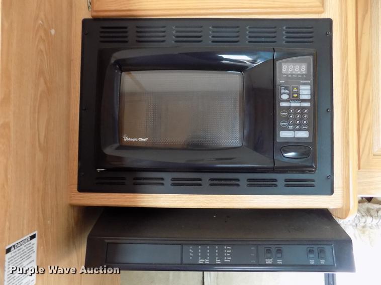 image for item DE1112 2009 Forest River Work and Play camper