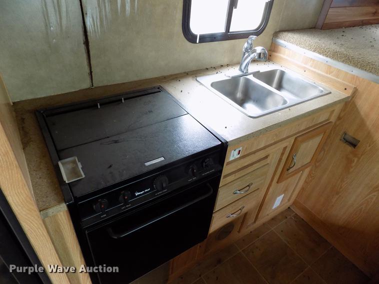 image for item DE1112 2009 Forest River Work and Play camper