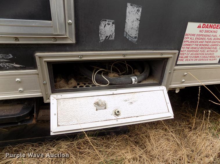 image for item DE1112 2009 Forest River Work and Play camper