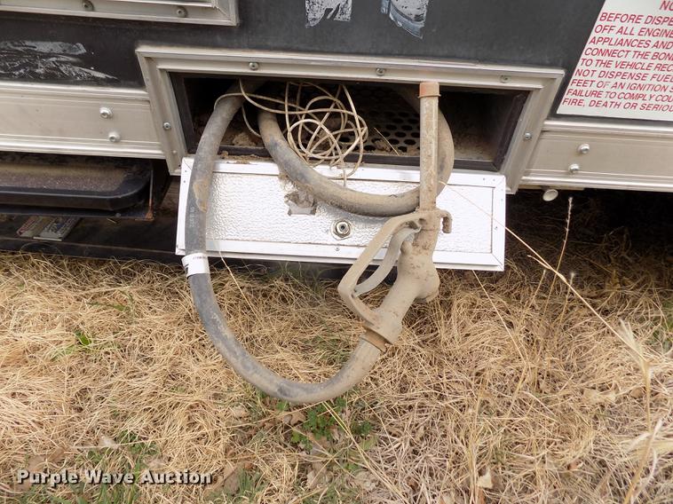 image for item DE1112 2009 Forest River Work and Play camper