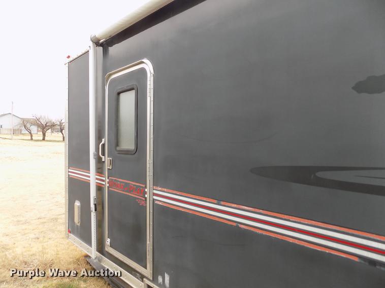 image for item DE1112 2009 Forest River Work and Play camper