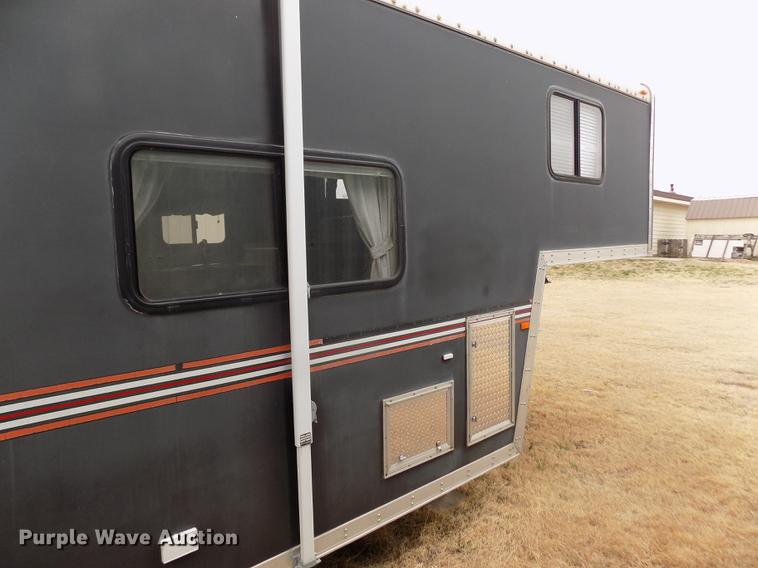 image for item DE1112 2009 Forest River Work and Play camper