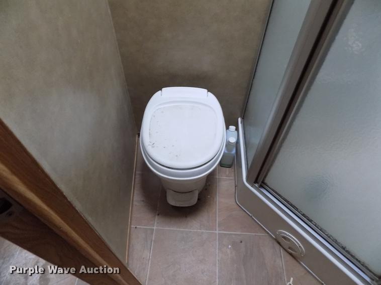 image for item DE1112 2009 Forest River Work and Play camper