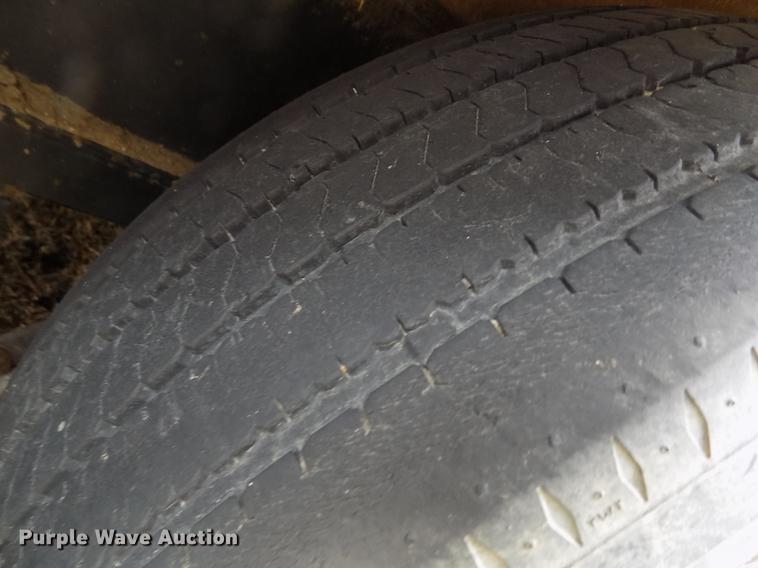 image for item DE1112 2009 Forest River Work and Play camper