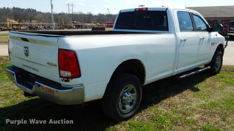 image for item DE3866 2011 Dodge Ram 2500 Crew Cab pickup truck