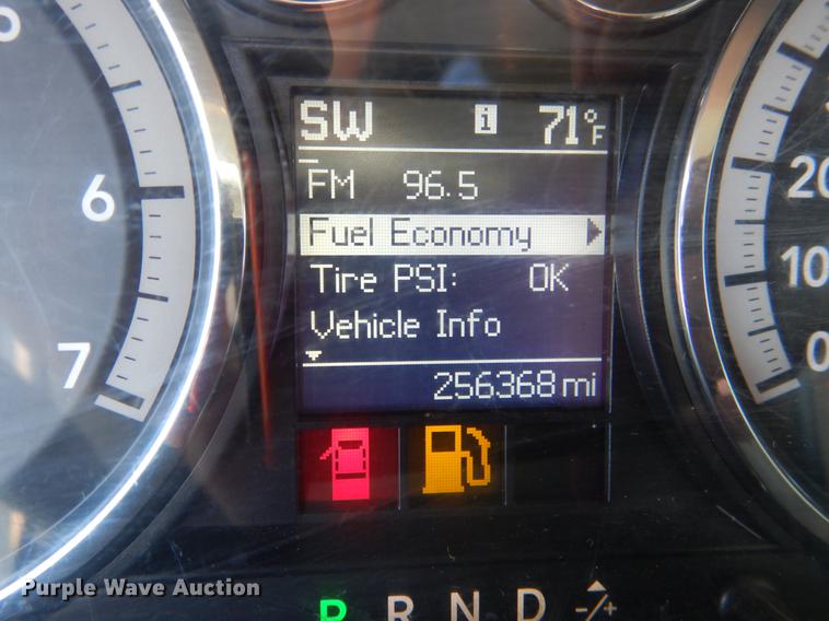 image for item DE3866 2011 Dodge Ram 2500 Crew Cab pickup truck