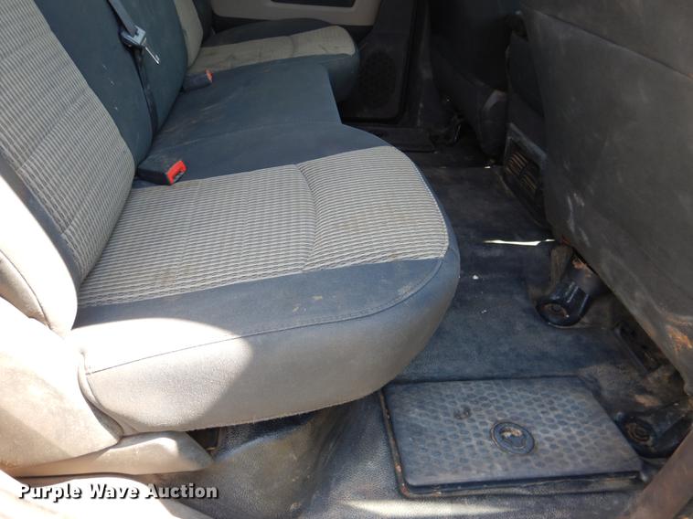 image for item DE3866 2011 Dodge Ram 2500 Crew Cab pickup truck