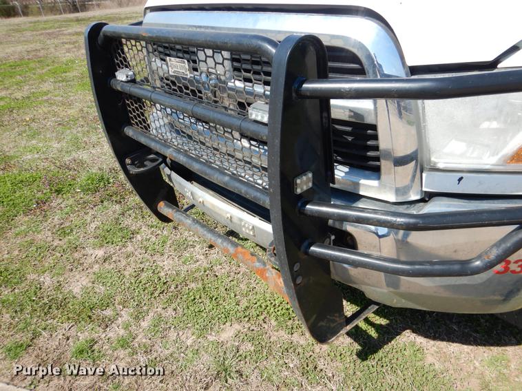 image for item DE3866 2011 Dodge Ram 2500 Crew Cab pickup truck