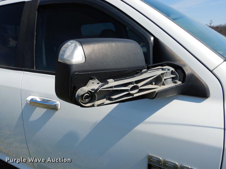 image for item DE3866 2011 Dodge Ram 2500 Crew Cab pickup truck