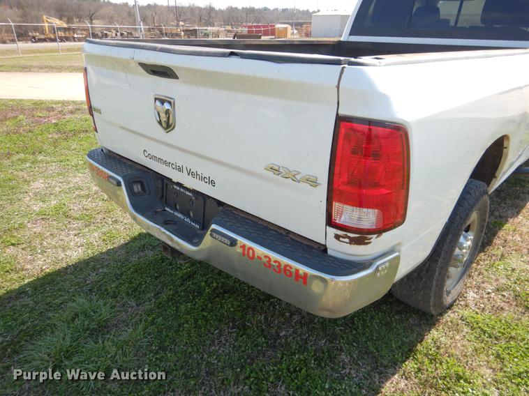 image for item DE3866 2011 Dodge Ram 2500 Crew Cab pickup truck