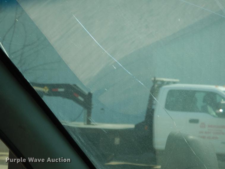 image for item DE3867 2000 Ford Econoline E350 box truck