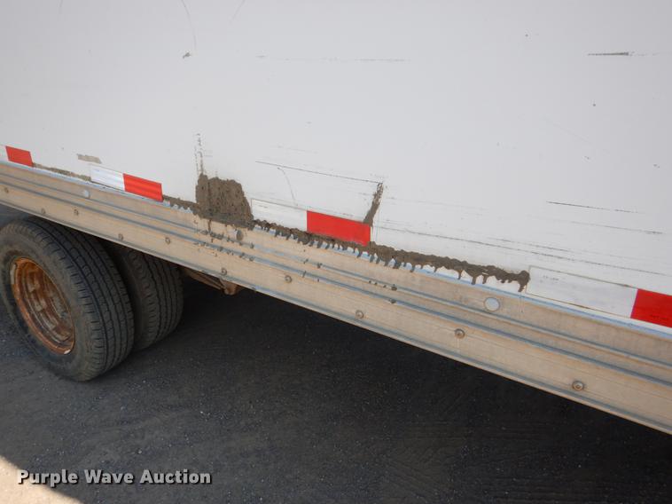 image for item DE3867 2000 Ford Econoline E350 box truck