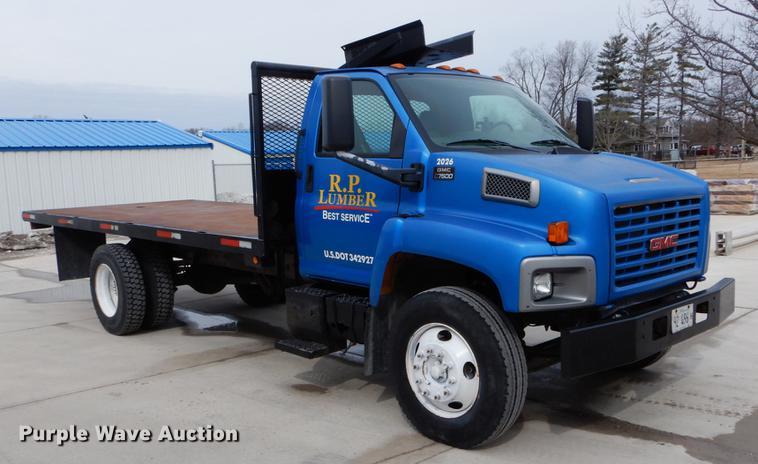 image for item DE6044 2005 GMC C7500 dump flatbed truck