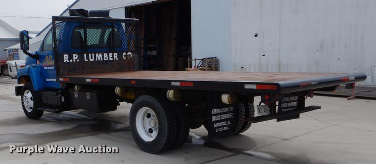 image for item DE6044 2005 GMC C7500 dump flatbed truck