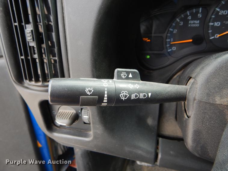 image for item DE6044 2005 GMC C7500 dump flatbed truck