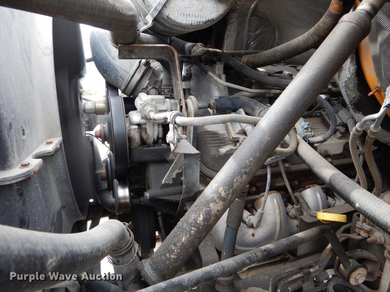 image for item DE6044 2005 GMC C7500 dump flatbed truck