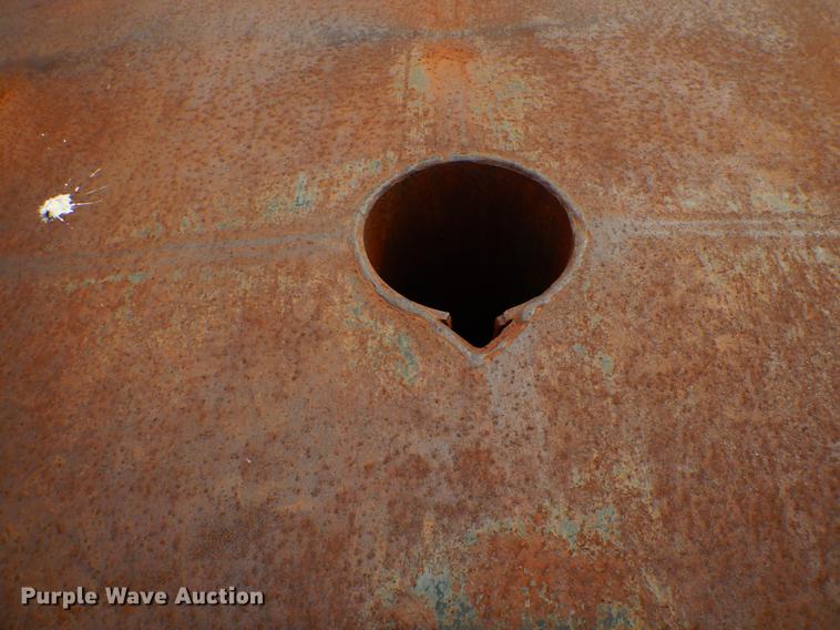 image for item DE6044 2005 GMC C7500 dump flatbed truck