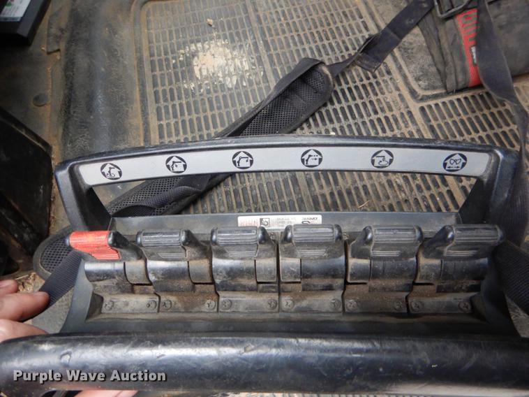 image for item DE6050 1995 International 4700 flatbed truck with crane