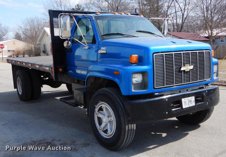 image for item DE6065 1996 Chevrolet Kodiak C5500 flat dump bed truck