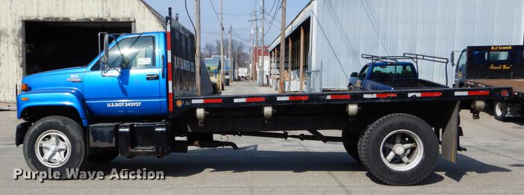 image for item DE6065 1996 Chevrolet Kodiak C5500 flat dump bed truck