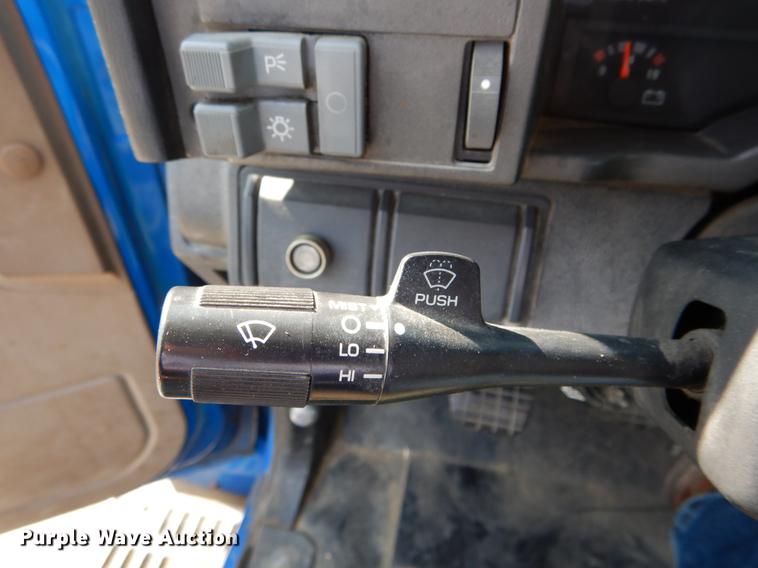 image for item DE6065 1996 Chevrolet Kodiak C5500 flat dump bed truck