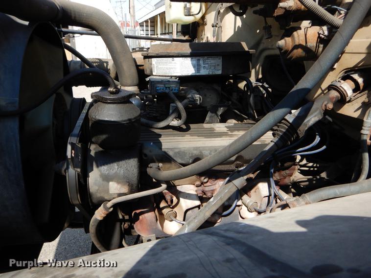 image for item DE6065 1996 Chevrolet Kodiak C5500 flat dump bed truck