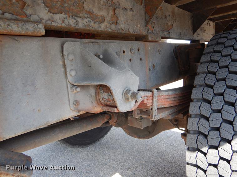 image for item DE6065 1996 Chevrolet Kodiak C5500 flat dump bed truck