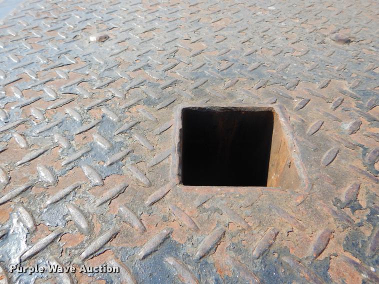 image for item DE6065 1996 Chevrolet Kodiak C5500 flat dump bed truck