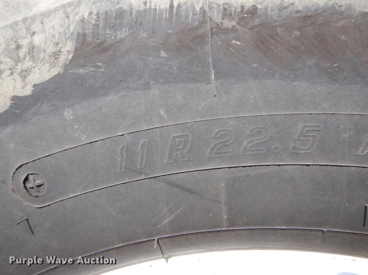 image for item DE6065 1996 Chevrolet Kodiak C5500 flat dump bed truck