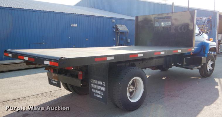 image for item DE6066 1994 GMC TopKick C5500 dump flatbed truck