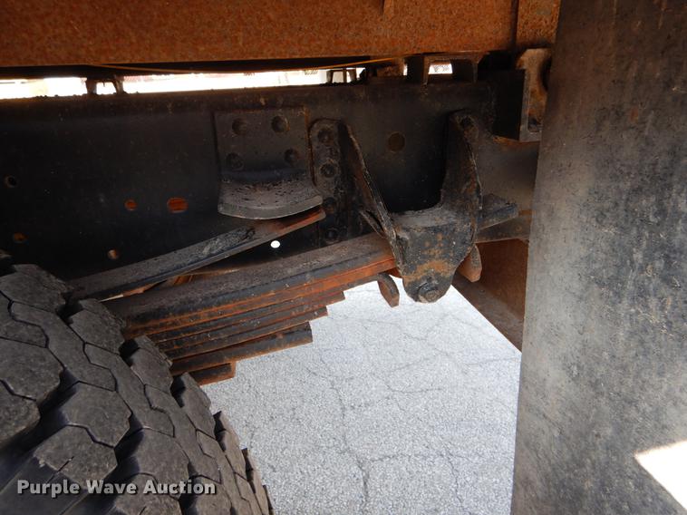 image for item DE6066 1994 GMC TopKick C5500 dump flatbed truck