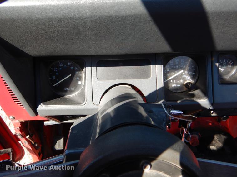 image for item DE6068 1989 Jeep Wrangler