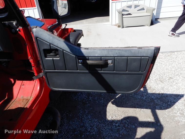 image for item DE6068 1989 Jeep Wrangler