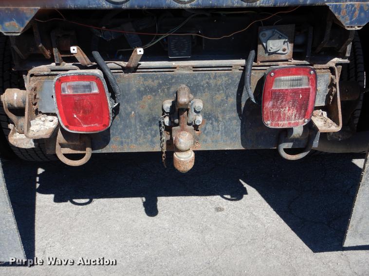 image for item DE6070 1999 Chevrolet C3500 dump bed pickup truck