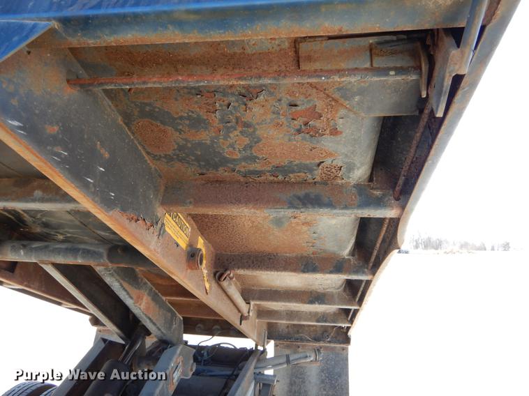 image for item DE6070 1999 Chevrolet C3500 dump bed pickup truck