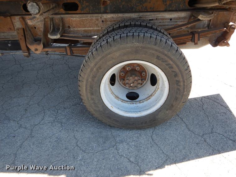 image for item DE6070 1999 Chevrolet C3500 dump bed pickup truck