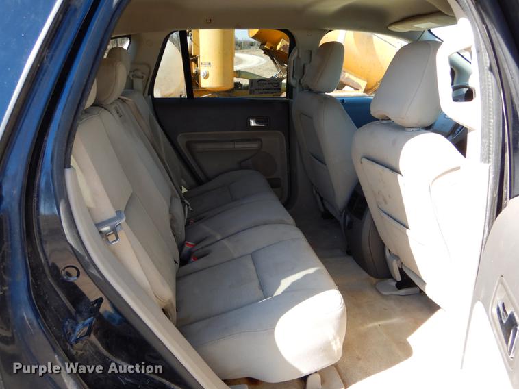 image for item DE6077 2010 Ford Edge SEL SUV