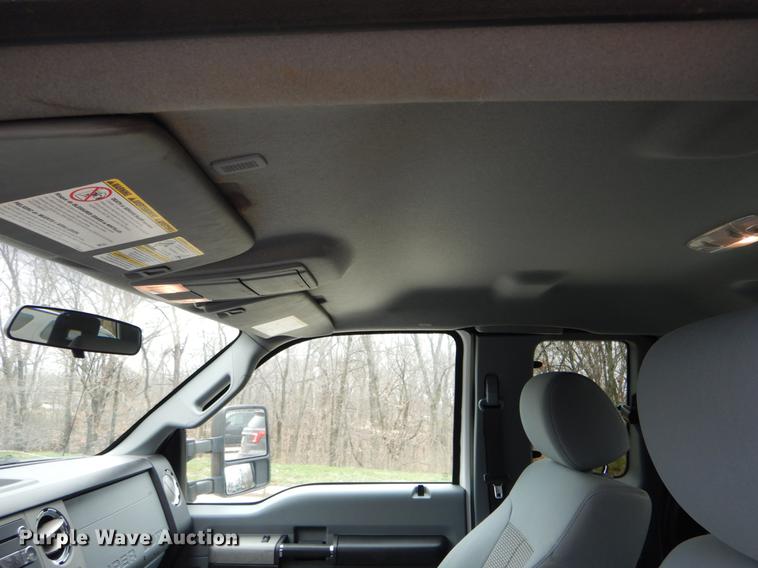 image for item DE6080 2014 Ford F250 Super Duty XLT SuperCab pickup truck