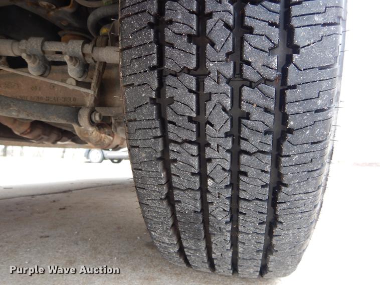 image for item DE6080 2014 Ford F250 Super Duty XLT SuperCab pickup truck