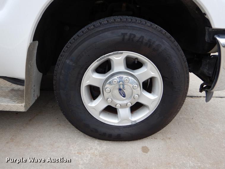 image for item DE6080 2014 Ford F250 Super Duty XLT SuperCab pickup truck