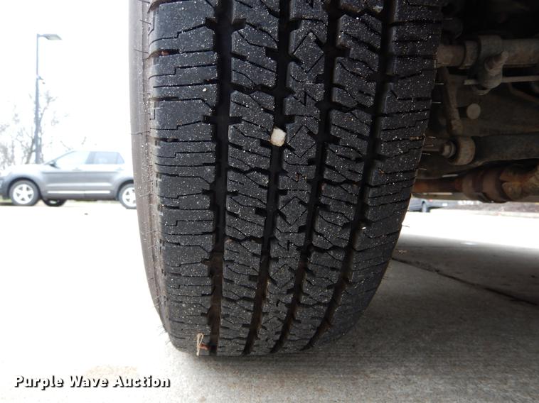 image for item DE6080 2014 Ford F250 Super Duty XLT SuperCab pickup truck