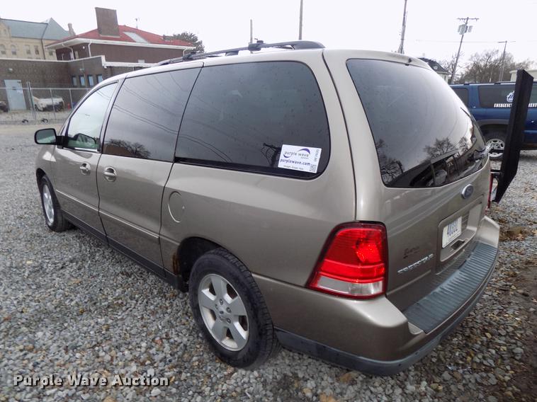 image for item DE7635 2004 Ford Freestar van