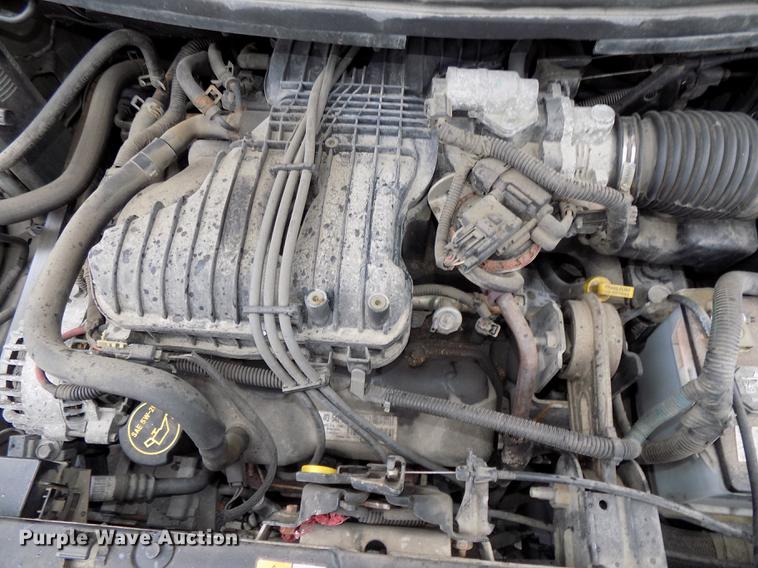 image for item DE7635 2004 Ford Freestar van