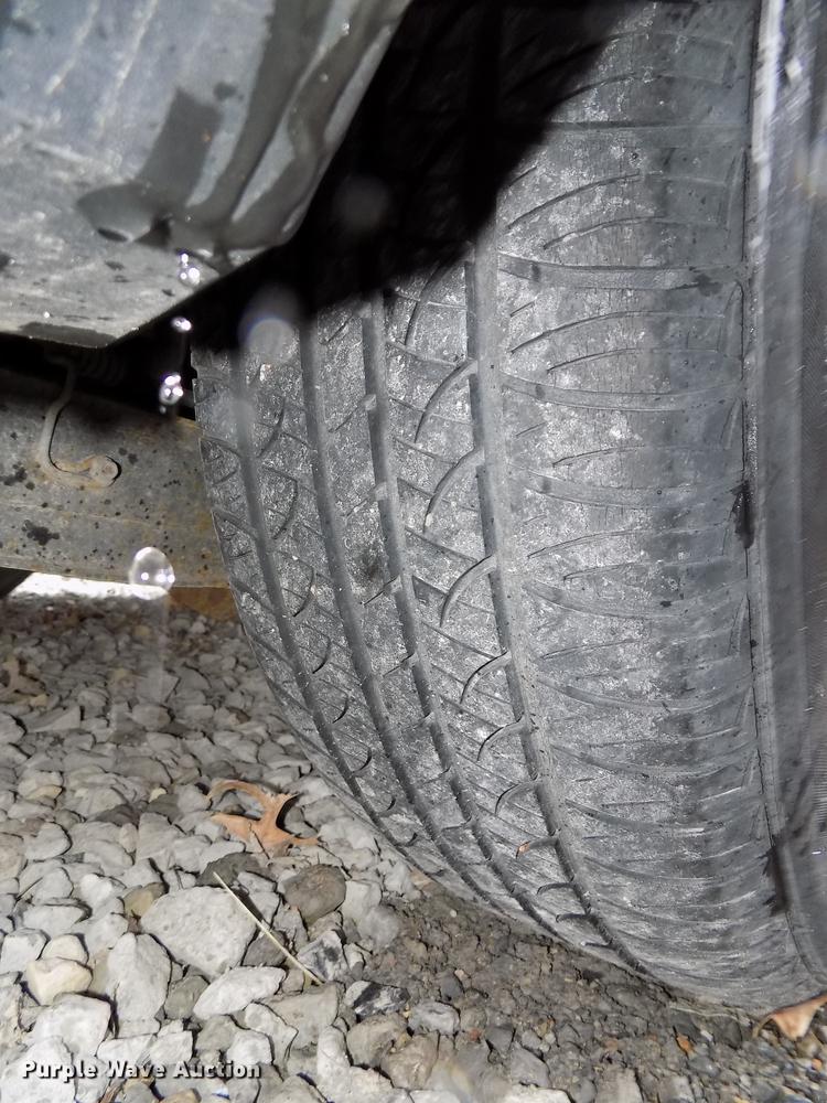 image for item DE7635 2004 Ford Freestar van