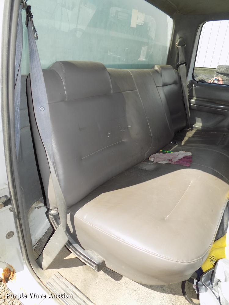 image for item DE7645 1997 Ford F350 XL dump bed pickup truck