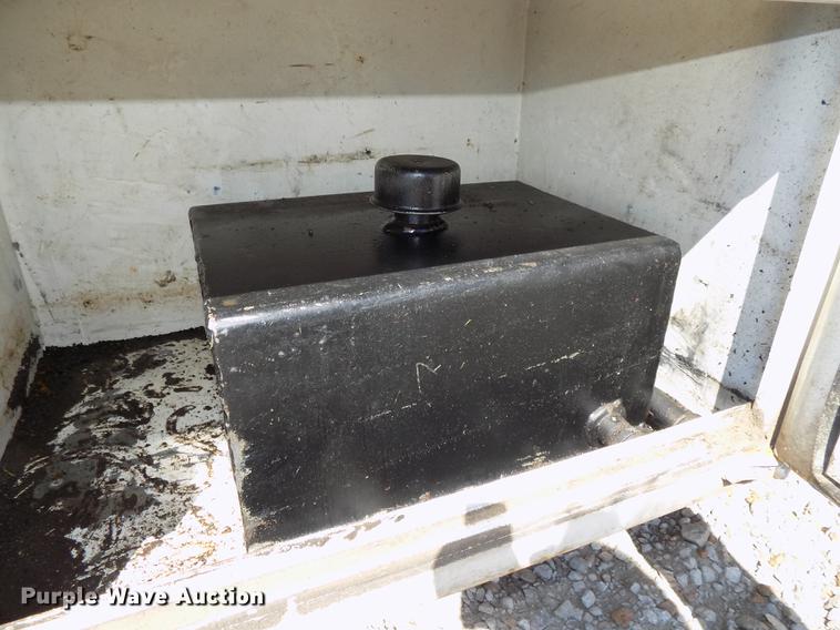 image for item DE7645 1997 Ford F350 XL dump bed pickup truck