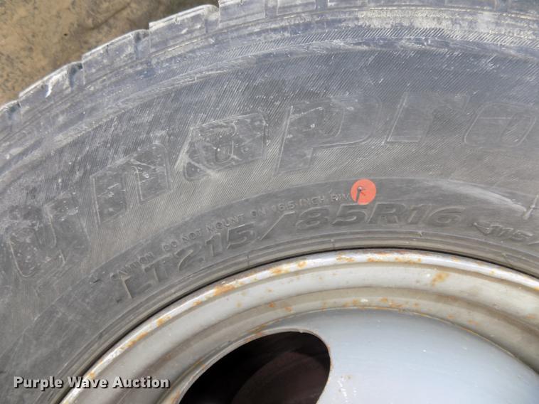 image for item DE7645 1997 Ford F350 XL dump bed pickup truck